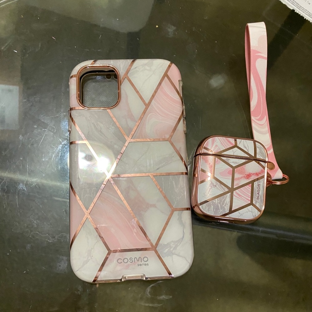 iPhone 11 and Airpod case
